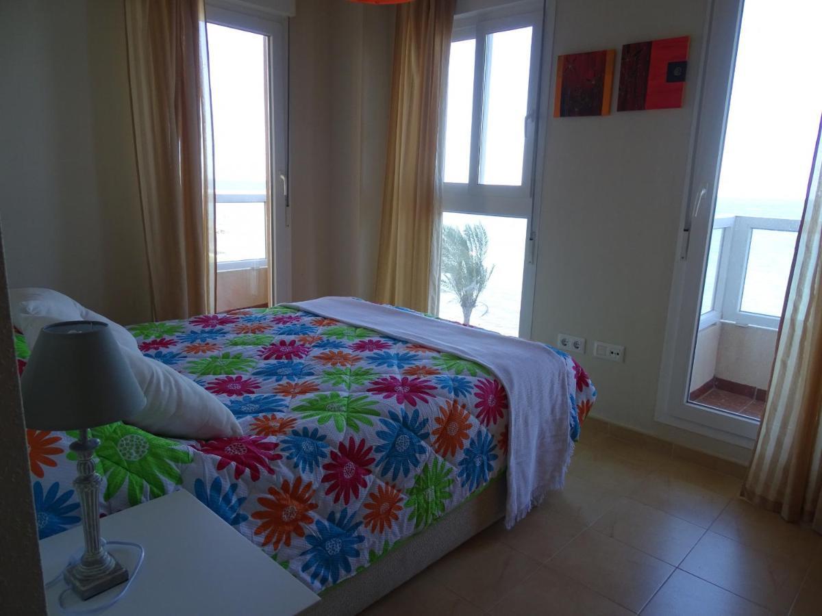 Apartamentos Punta Cormoran 라망가델마르메노 외부 사진